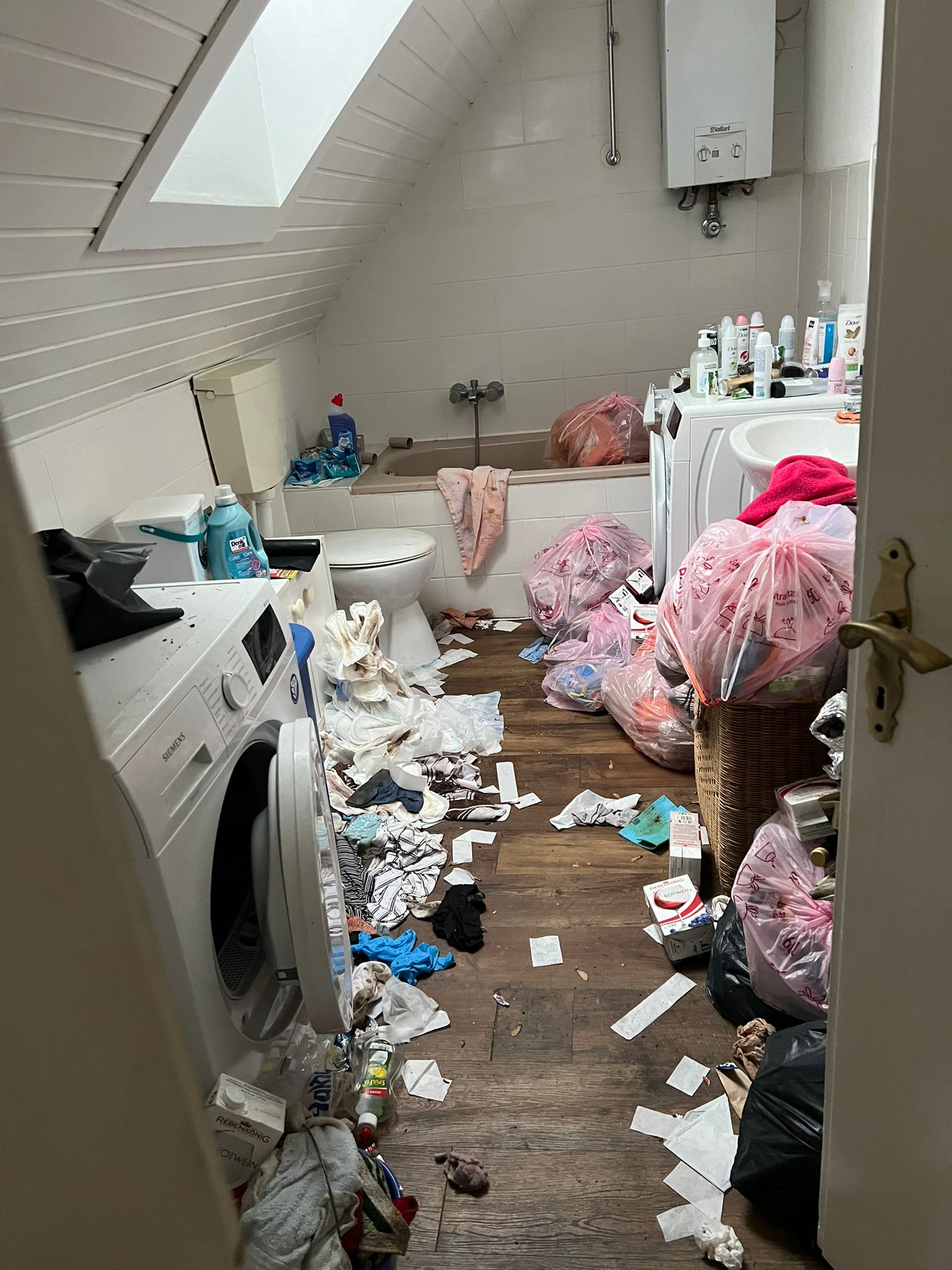 Beispiel Entrümpelung / Transport / Reinigung