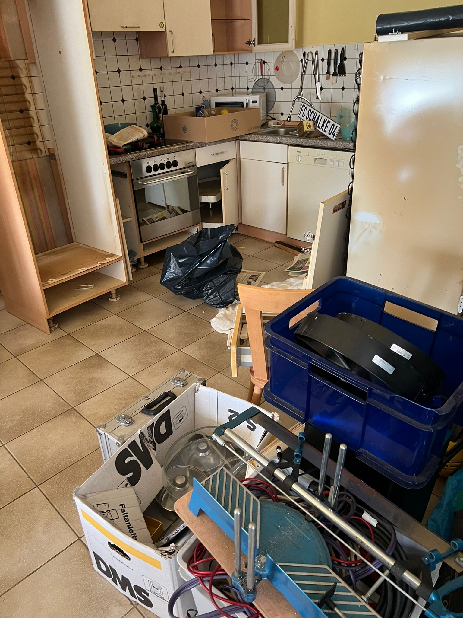 Beispiel Entrümpelung / Transport / Reinigung